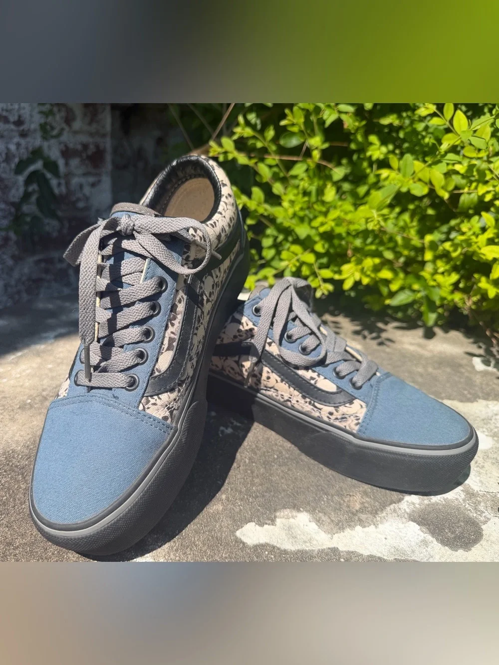 Vans Old Skool LowTop Platform Skull Print Sneakers Women Sz 8 Men 6.5 HIS QUEEN